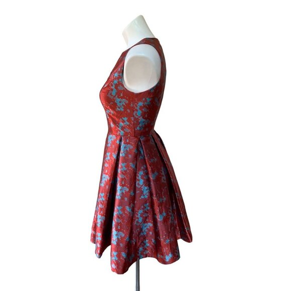 BB Dakota Cocktail Dress Box Pleated Red Brocade Abstract Fit+Flare Size 2 - Picture 5 of 14